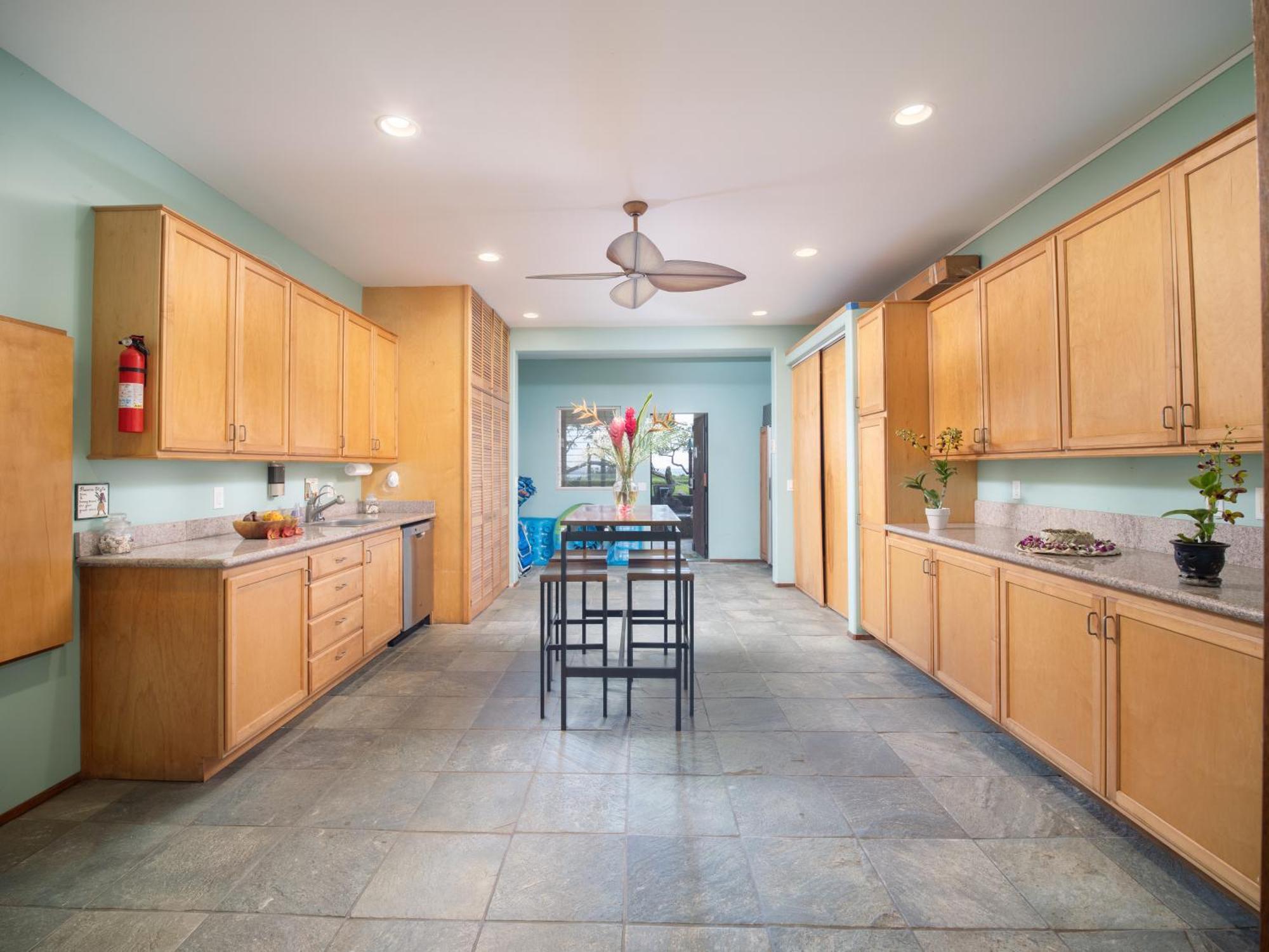 Aloha Aku Bamboo2 Suite - A Serene Retreat By The Shore Kihei Exterior photo